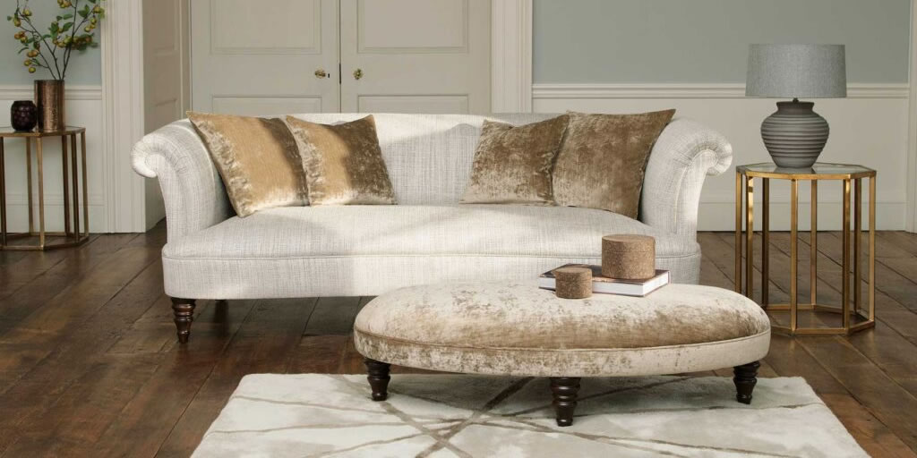 Parker Knoll Isabelle Sofa Roomset